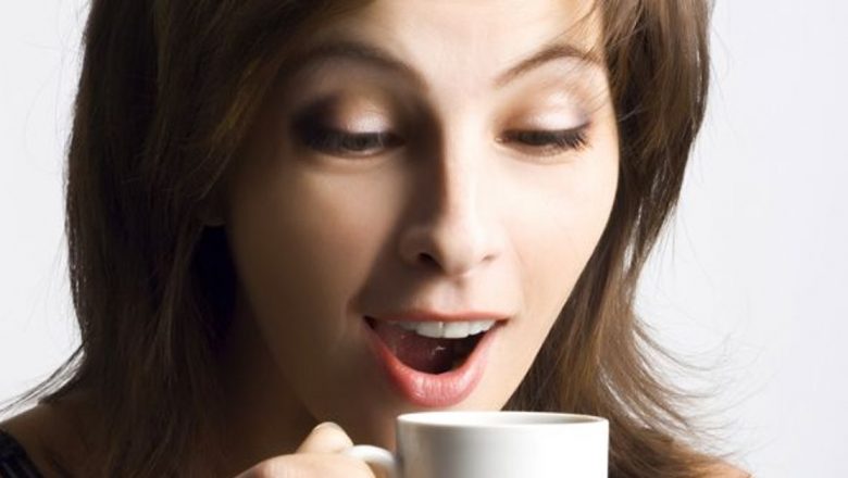 Cafeaua Verde: Soluția Inovatoare pentru Slăbire și Beneficiile Sale Uimitoare