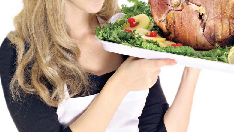 Sfaturi Nutriționale pentru un Stil de Viață Sănătos: De ce să Renunți la Combinarea Cărnii cu Pastele