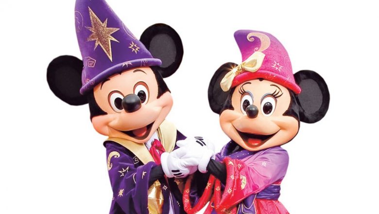 Descoperă România pe bicicletă: O aventură captivantă cu Mickey și Donald