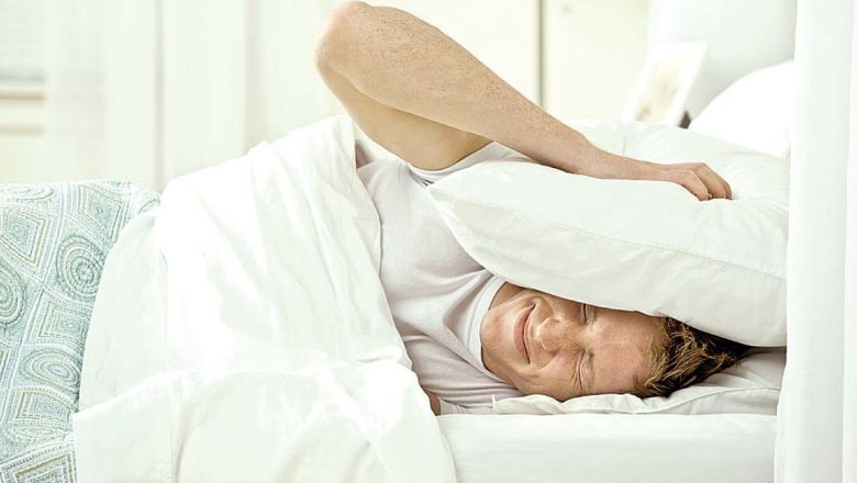 Legătura între Insomnie și Obezitate: O Analiză a Impactului Somnului asupra Greutății Corporale