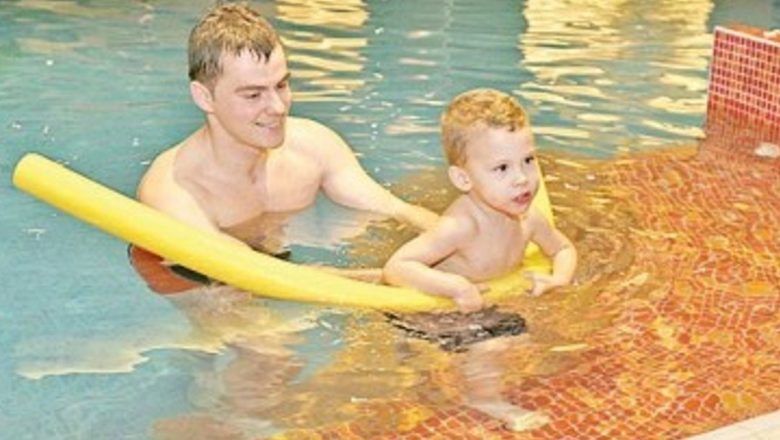 Beneficiile înotului pentru dezvoltarea sănătoasă a copiilor: o privire detaliată