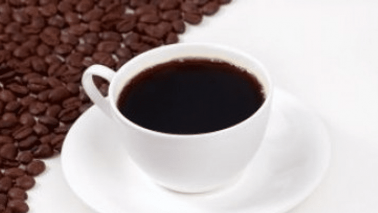 Impactul cafelei cu lapte seara asupra greutății: Ce trebuie să știm