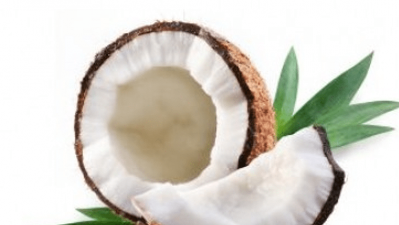 Uleiul de Cocos: O Soluție Naturală pentru Prevenirea Cariilor Dentare