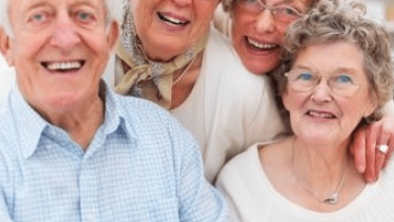 Îngrijirea persoanelor cu Alzheimer: Ghid complet pentru familii