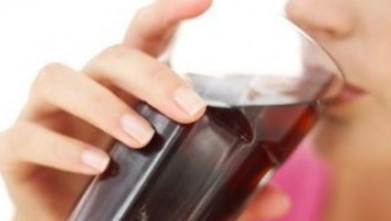 Impactul consumului de sucuri acidulate asupra riscului de accident vascular cerebral: o analiză detaliată