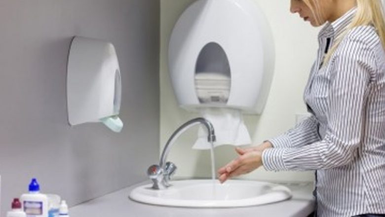 Importanța spălatului pe mâini: Cum o simplă acțiune poate preveni 200 de boli