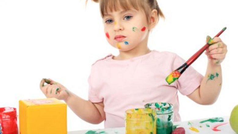 Doodle 4 Google: Un Concurs de Desen care Îmbină Creativitatea cu Identitatea Națională