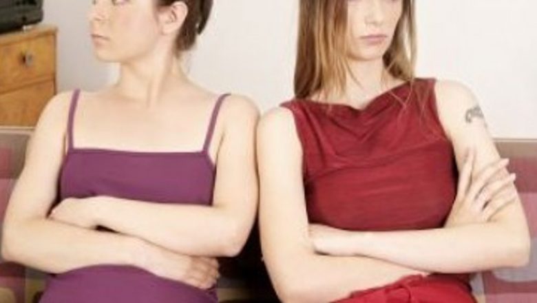 Descifrarea emoțiilor: Putem mirosi sentimentele umane?
