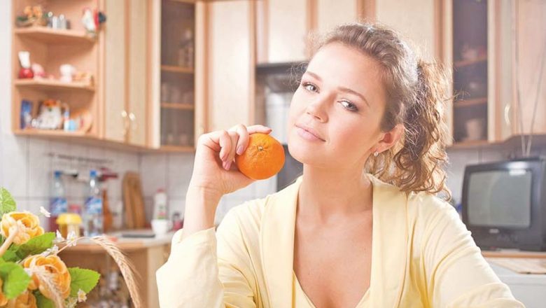 Alimentele care înving foamea: O analiză detaliată a ouălor, supei, nucilor și fulgilor de ovăz