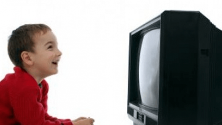 Impactul televizoarelor în camerele copiilor asupra obezității: o analiză detaliată