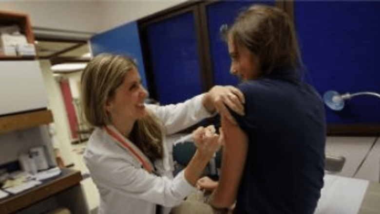 Vaccinul HPV: O Armă Eficientă în Combaterea Cancerului de Col Uterin în România