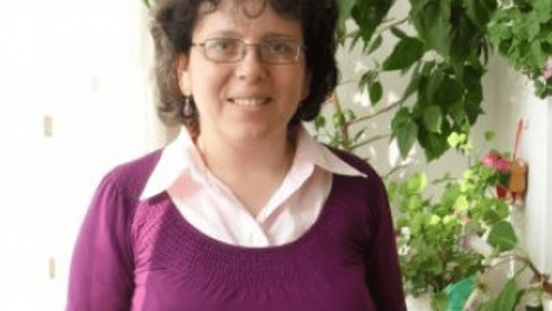 Povestea Sabrinei: Lupta împotriva distoniei și impactul acestei tulburări neurologice asupra vieții cotidiene