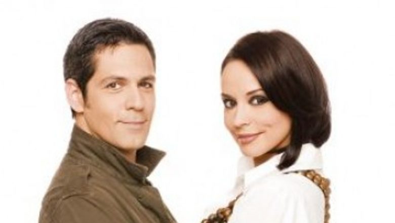 Divorțul în Era Digitală: Cum Își Anunță Celebritățile Despărțirile pe Facebook