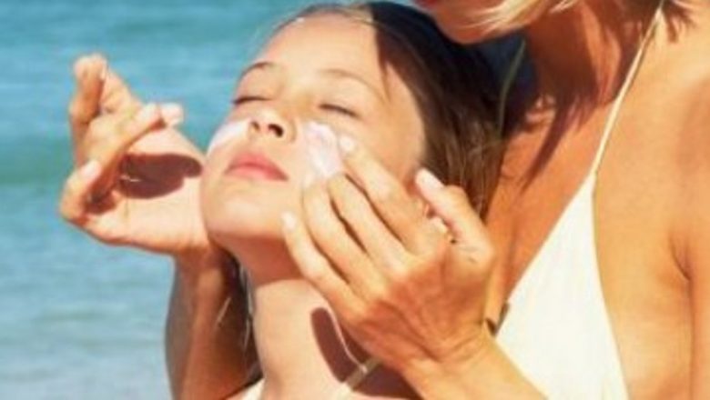 Protecția solară: 5 motive esențiale pentru utilizarea cremelor cu factor de protecție solară
