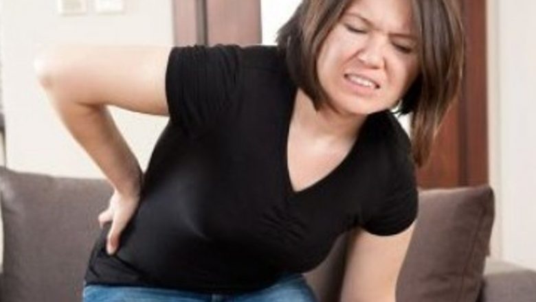 Durerile de spate: Cauze, tratamente și prevenție în era modernă