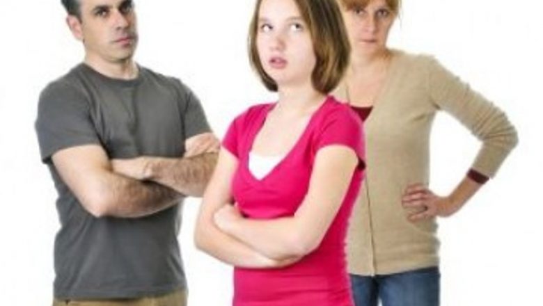 Impactul Anorexiei și Bulimiei asupra Adolescenților: O Privire Detaliată Asupra Cauzelor și Soluțiilor