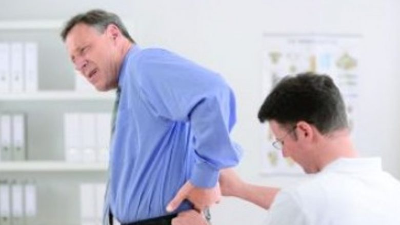 Inovații în tratamentul vertebrelor tasate: O privire detaliată asupra chifoplastiei și vertebroplastiei