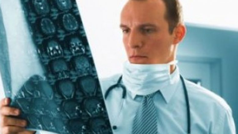 Impactul loviturilor la cap: O privire detaliată asupra riscurilor pe termen lung și a implicațiilor pentru sănătatea mentală