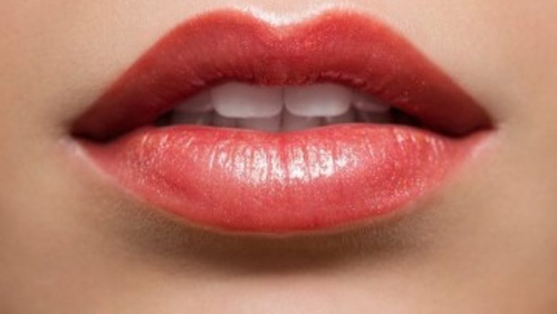 Îngrijirea buzelor și mâinilor în sezonul rece: sfaturi și remedii naturale