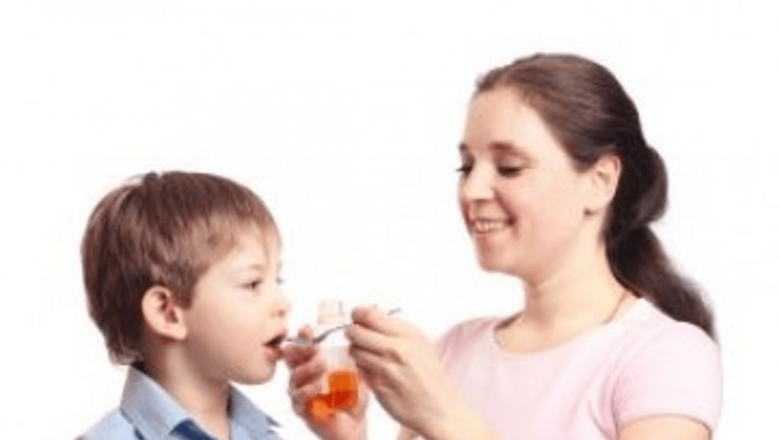 Suplimentele alimentare pentru copii: când și cum să le utilizăm corect