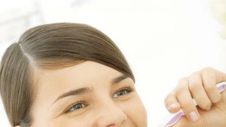 Legătura dintre igiena dentară și sănătatea cardiovasculară: O analiză detaliată