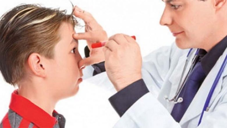 Hrana ca Factor Esențial pentru Sănătatea Oculară: O Analiză Detaliată