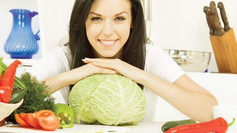 Colita: Cum o Dietă Bazată pe Legume Poate Îmbunătăți Starea de Sănătate