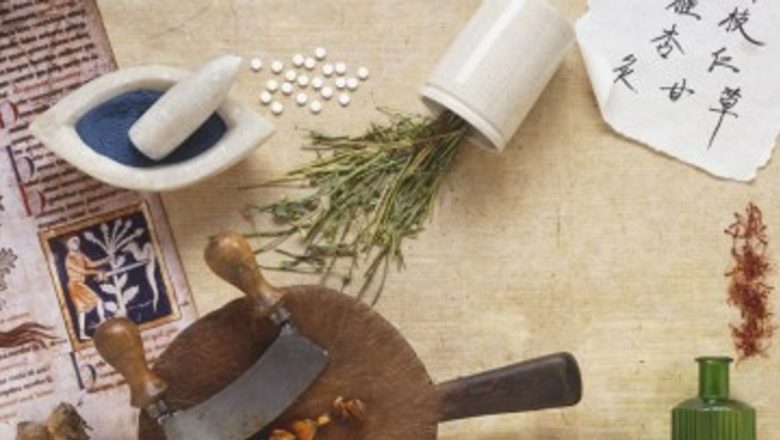 Licori Străvechi: Remedii Naturale din Mănăstirile Moldovei și Impactul Lor Asupra Sănătății