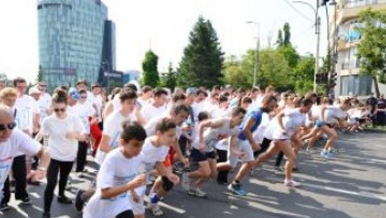 Crosul Click! Sănătate: O Sărbătoare a Mișcării și Comunității la Herăstrău