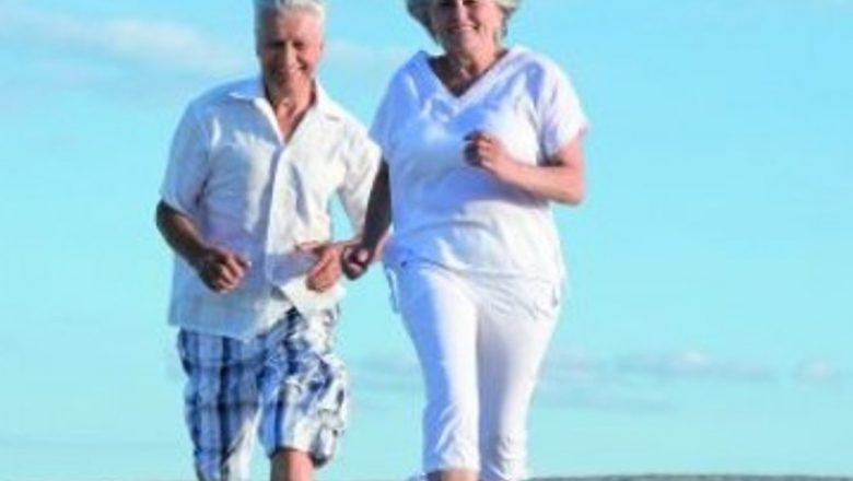 Beneficiile mișcării pentru vârstnici: Cum sportul și plimbările pot preveni boli grave