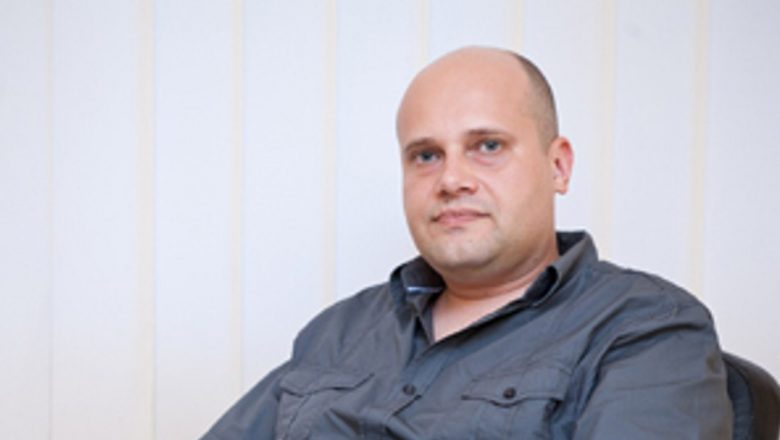 Impactul tehnologiei asupra copiilor: La ce vârstă este indicat să le cumpărăm un telefon mobil?