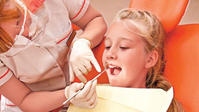 Îngrijirea dentară a copiilor: Ghid complet pentru părinți
