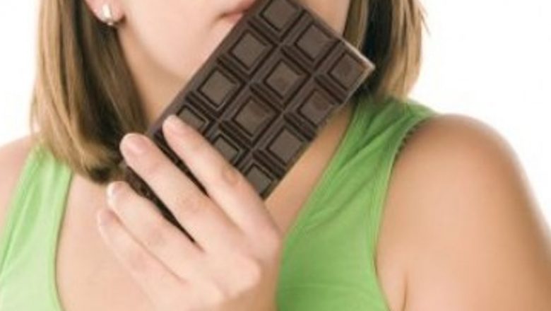 Ciocolata în Dietă: Cheia Succesului în Procesul de Slăbire?