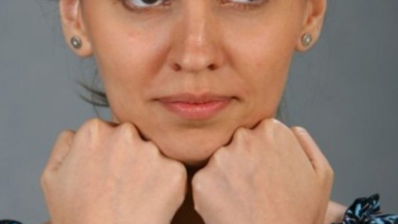 Exerciții de Gimnastică Facială: Cum Să Întreții Fermitatea Tenului și Să Scapi de Riduri