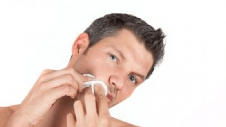 Revoluția în Tratarea Acneei: Bacteriofagii ca Soluție Inedită în Combaterea Bacteriilor Rezistente