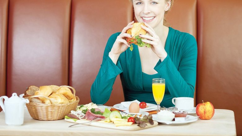 Ghidul Complet pentru o Dietă Eficientă pe Bază de Proteine: Beneficii, Principii și Rețete