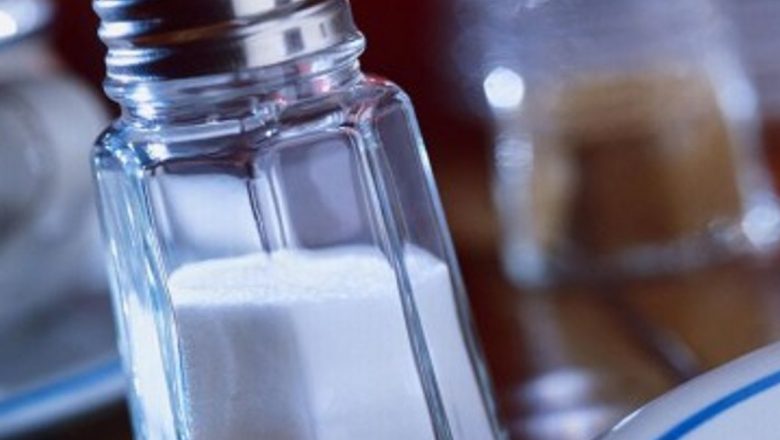 Impactul Consumul de Sare Asupra Sănătății: O Analiză Detaliată