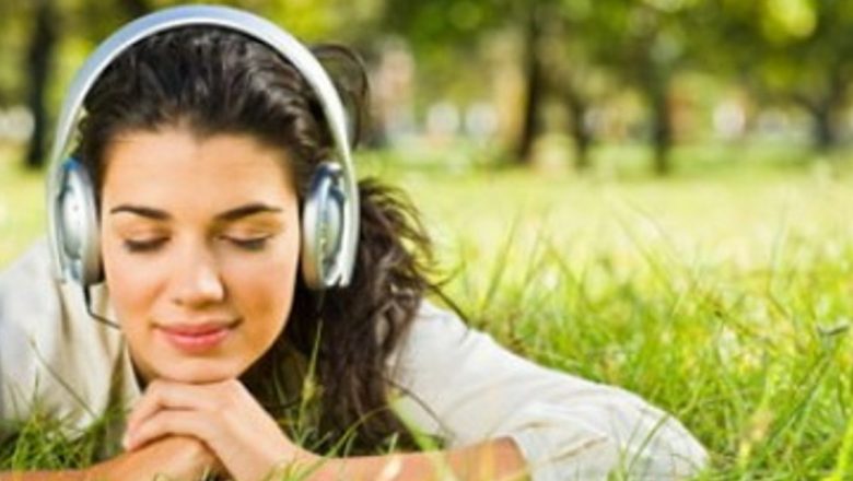 Muzica ca instrument terapeutic: Cum poate ajuta la recuperarea amintirilor pierdute