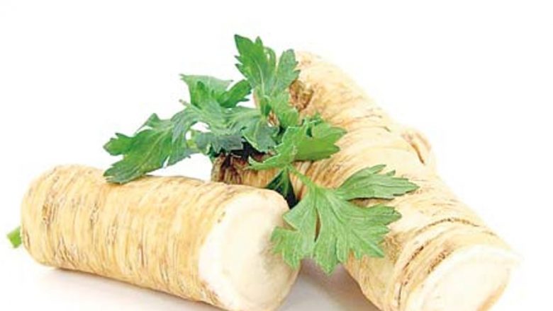 Descoperă beneficiile hreanului: un remediu natural pentru tuse și nu numai