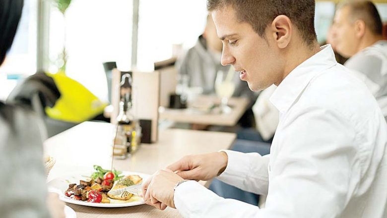 Ghidul Nutrițional: Ce Să Mănânci În Funcție de Momentul Zilei pentru un Stil de Viață Sănătos