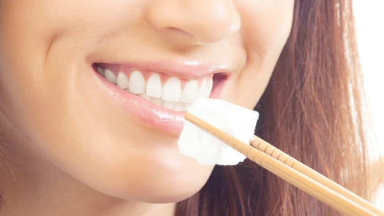 Brânza și Sănătatea Dintilor: Secretele unei Danturi Perfecte