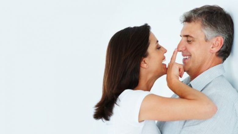 Îmbrățișările: Un Remediu Natural pentru Sănătate și Fericire