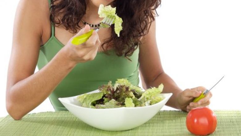 Ghidul Complet pentru Post: Alimente Esențiale pentru Sănătate și Detoxifiere