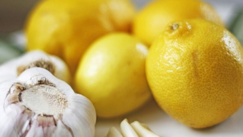 Usturoiul: Secretul Natural pentru Combaterea Grăsimii Abdominale și Îmbunătățirea Metabolismului