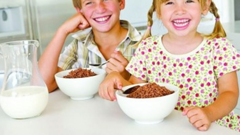Ghidul Complet pentru o Dietă Sănătoasă în Copilărie: Meniul Ideal pentru Micuții Tăi