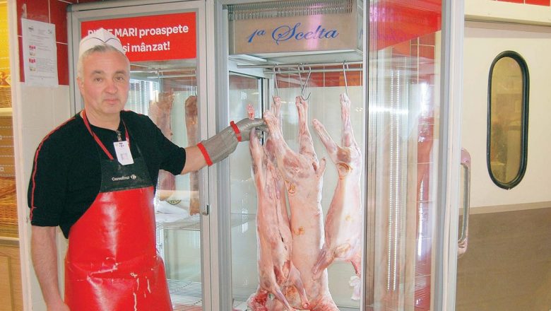 Carnea de miel: Beneficii, riscuri și prețuri pe piața românească