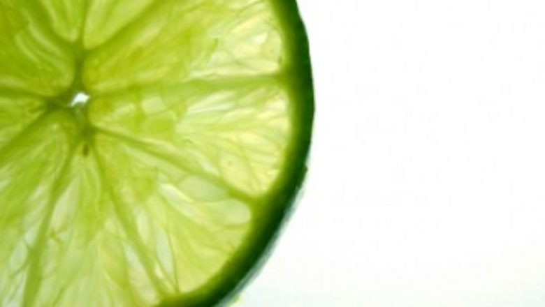 Minunile sucului de lime: Beneficii surprinzătoare pentru sănătate