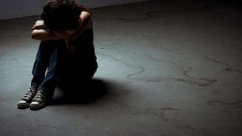 Singurătatea: Un Inamic Tăcut Cu Impact Asupra Sănătății, La Fel de Nociv Ca Fumatul
