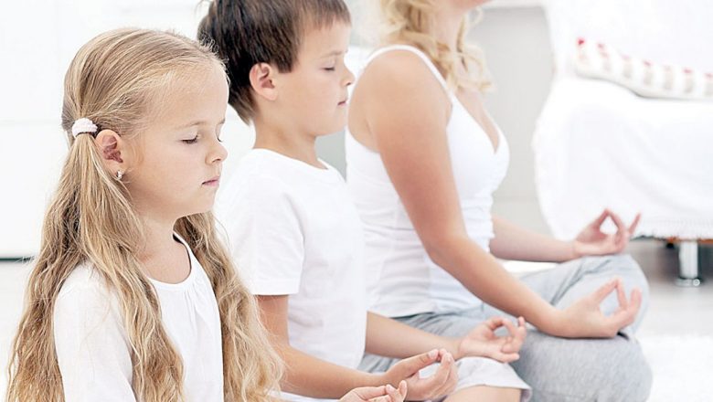Beneficiile Yoga pentru Sănătatea Copiilor: O Abordare Holistică