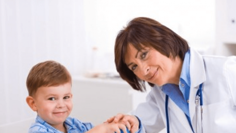Pericolele medicamentelor interzise copiilor mici: Ce trebuie să știm pentru a-i proteja